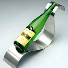 Metal Wine Holder, Feature : Reusable, Durable