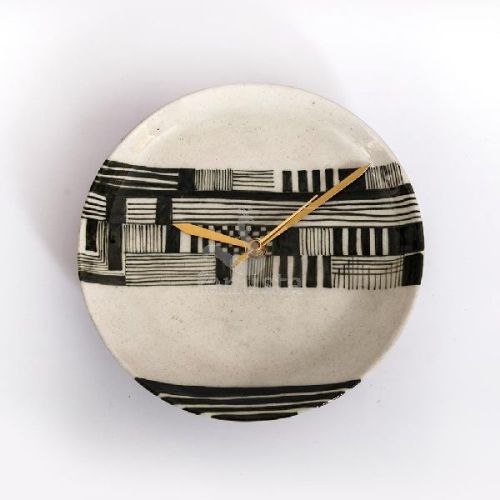 Black Plate Wall Clock, Color : Multicolor