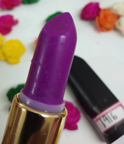 Glycerine & Olive Oil Handmade Lipstick, Feature : Skin Friendly