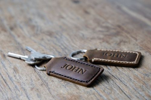 Leather Polished Stock Lot Key Chain, Feature : Attractive Designs, Durable, Fine Finish, Good Quality