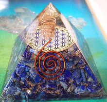 Soha Agate Gemstone Orgone Lapis Lazuli Pyramid, Feature : India