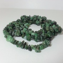 Natural Emerald Rough Uncut Gemstone Chips, Feature : Handmade In India