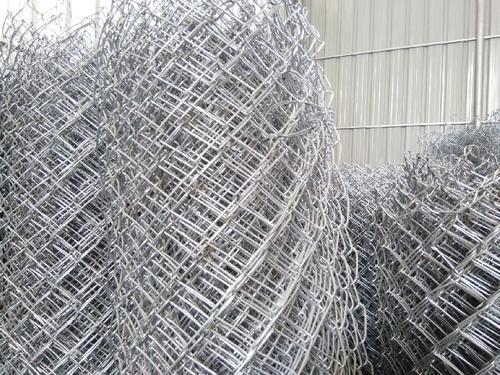 Precise Steel Chain Link Wire Mesh, Feature : Long Lasting Shine