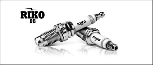 Spark Plug 16x18 for Automobiles Use