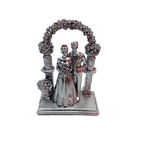 SHOWPIECE IN SILVER COLOR