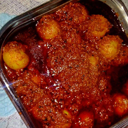 Amla Pickle, Taste : Spicy