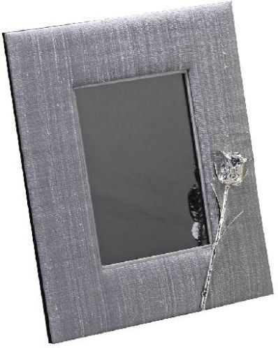 Polished Wood Photo Frames, Feature : Attractive Design, Fine Finishing, High Quality, Termite Proof