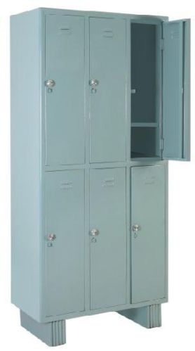 Hanger Locker, Size : 78'x36'x19'