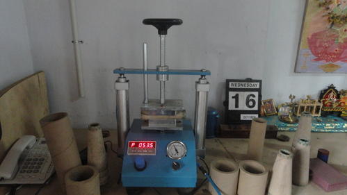 Crushing Strength Testing Machine