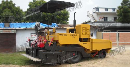 Asphalt Paver Finisher