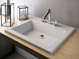 Ceramic Polished Plain Wash Basin, Feature : Scratch Resistance