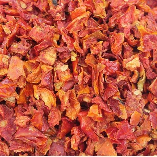 Organic Dehydrated Tomato Flakes, Packaging Type : Poly Bags