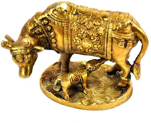 Brass handicrafts for Hotels, Home, Banquets, etc.