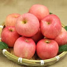 2018 New Fresh Fruits Red Fuji Apples