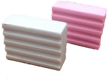 Pihu Rectangular Detergent Cake, For Washing The Cloths, Feature : Easily Remove Scum, Dirt Etc.