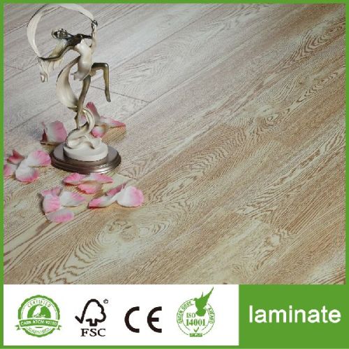 12mm Random Width Oak Laminate Flooring