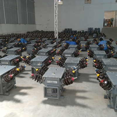 METERING TRANSFORMER