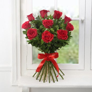 Bunch Of Exotic Red Roses