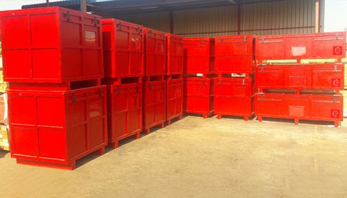 Freight Boxes & Pallets