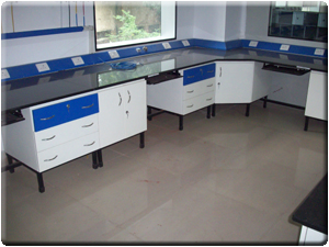 LABORATORY INSTRUMENT BENCH