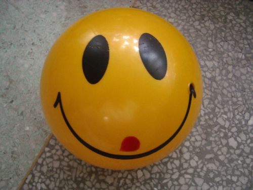 PVC Balls, Brand Name : N/M, Packaging Type : colors