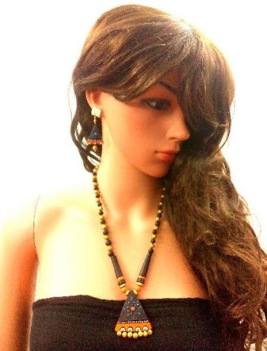 Attractive Colors Painted Terracotta Necklace Sets, Occasion : Birthday, Party, Festival, Anniversary
