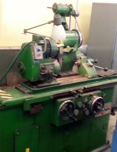 TOS CYLINDRICAL GRINDER