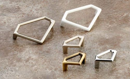 Vowel 232 Metal Knobs