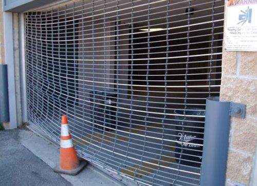 Grill Pipe Rolling Shutter