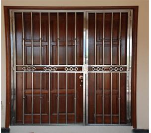 Main Door Mosquitonet Grill Doors