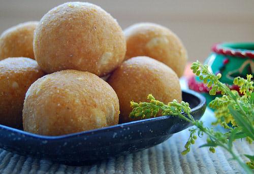 Moong Dal Ladoo Ghee Sweet