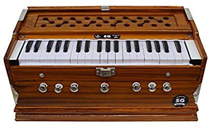 Hand Operated Polished Wood Harmonium 7 Stoper, For Musical Use, Feature : Durable, Eco Friendly, Great Sound