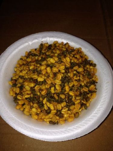 Moong Dal Namkeen, Packaging Type : 200 Grams, 35g, 15g, 5Kg, 400 Grams