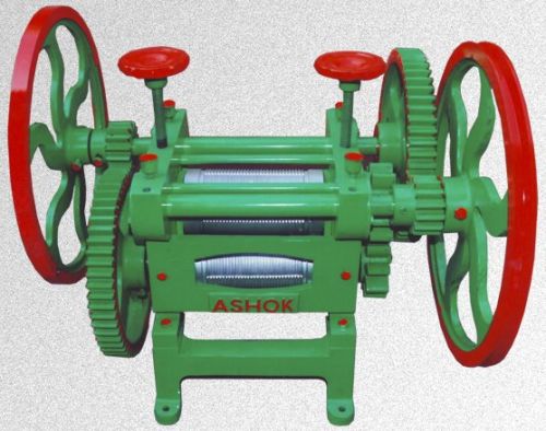 DELUX Sugar Cane Crusher Machine