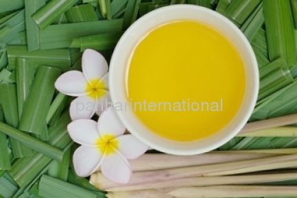 Citronella Oil, Color : Pale Yellow