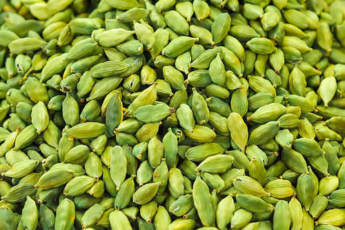 Organic Green Cardamom, Packaging Type : Polythene Bag