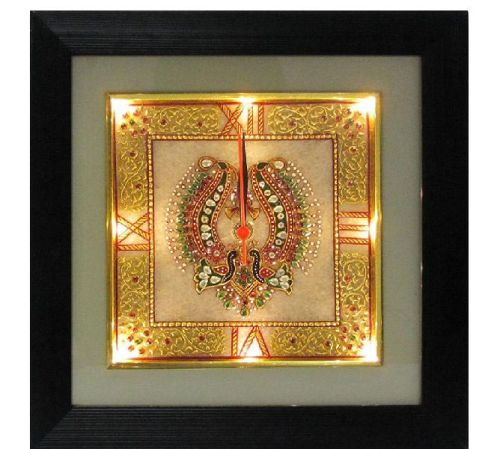 Marble Wall Clock, For Hotels, Home, Banquets, Etc., Color : Yellow, Red