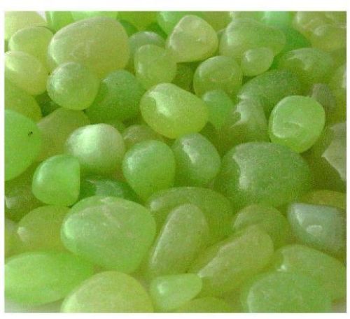 Polished Parrot Onyx Pebble Stone, For Flooring, Staircase, Wall Cladding