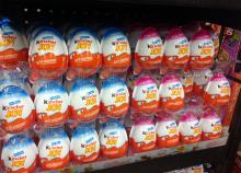 Snickers, Mars, Bounty Twix, Kitkat, Kinder Joy & Surprise, Nutella, Ferrero Rocher, Kinder Chocolat