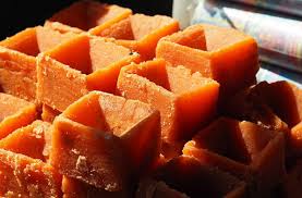 Jaggery Cubes, Form : Solid