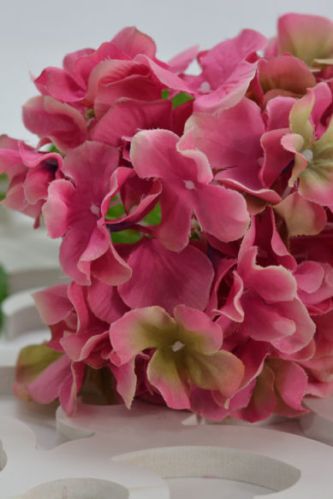 Artificial Flowers / Hydrangea, Packaging Type : Fuchsia