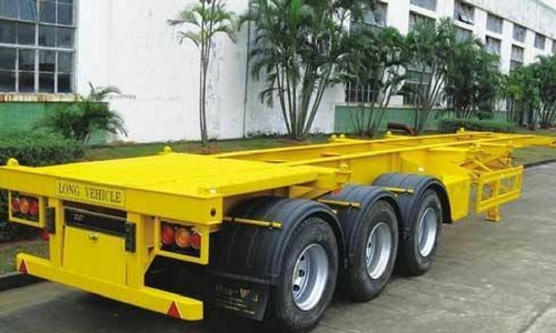 Triple Axle Heavy Skeletal Trailer