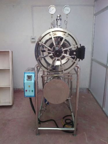 HORIZONTAL AUTOCLAVE MACHINE