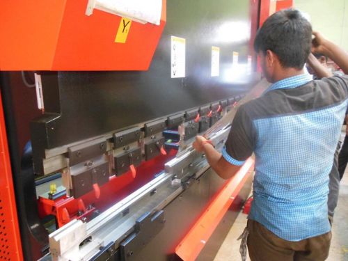 CNC Press Brake Machine