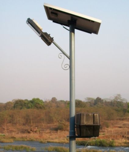 Solar street light, Finishing : Chrome Finish