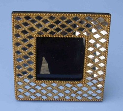 Handcrafted Designer Photo Frame, Photo Size : 3 X 3 Inch