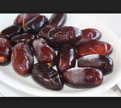 Fresh Dates, Packaging Size : 5-20 Kg