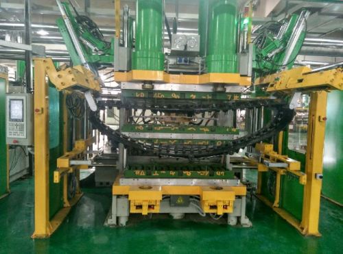 Rubber Track Molding Machine, Brand Name : DEKUMA