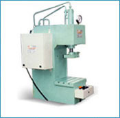 Hydraulic press, Motor Rating : 1.5 HP