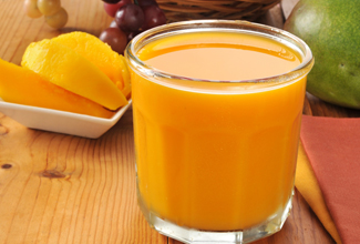 Fresh-Squeezed Fresh Alphonso Mango Pulp, Taste : Fruity Taste